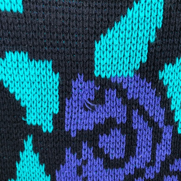 Erika Vintage Purple Rose Crew Neck Sweater Medium 90s Y2K - Picture 7 of 9